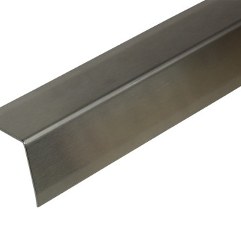 Уголок нержавеющий равнополочный 40х40х3 мм AISI 304 в наличии в Новгороде