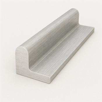 Алюминиевый полособульб 4,5х22х100 мм 1561 несимметричный в наличии в Новгороде