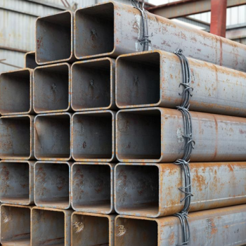 Труба стальная профильная квадратная 180х180х6 мм 3сп5 ГОСТ 30245-03 в наличии в Новгороде